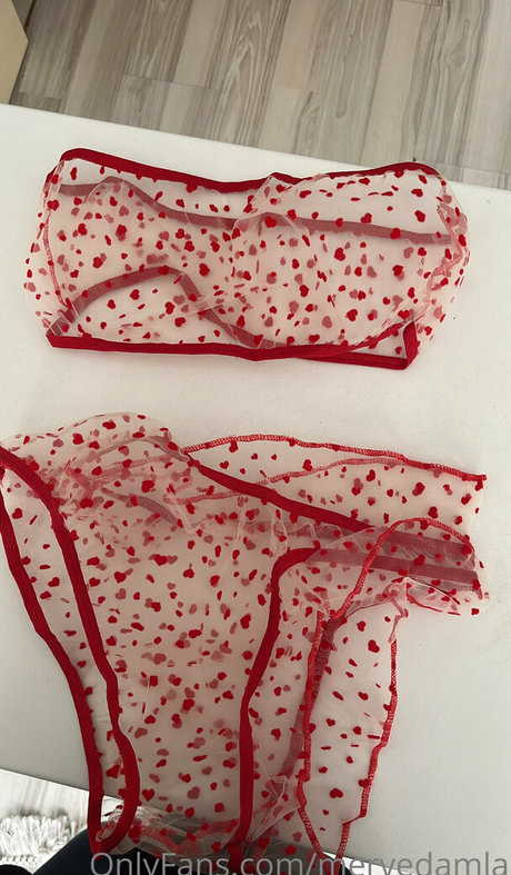 mervedamla Photo Gallery