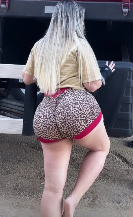 Aline FUtcher Ouriques pretty pornstar picture