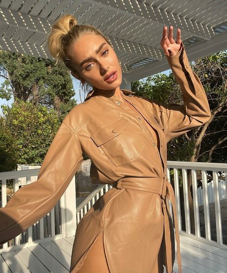 Omer Nudelman sex model pictures