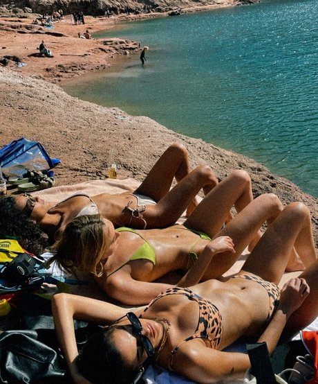 sex scene onlyfans free nude image