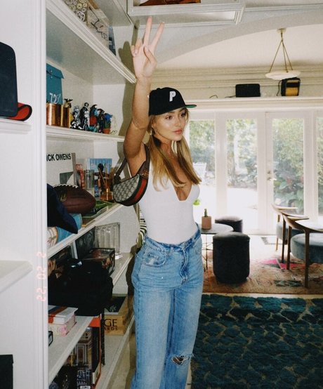 Omer Nudelman naked actress archive