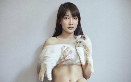 sweetieyukino hd model img