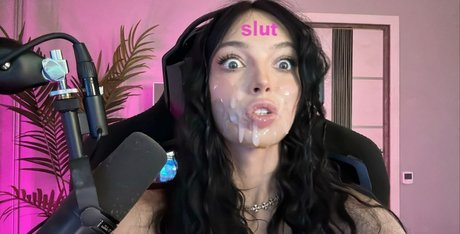 shemale outdoor onlyfans adult photos