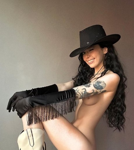 by owl pretty actress img