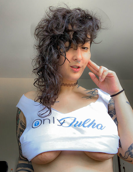 julh4 free model porn image