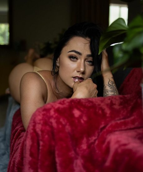 Yolande Parsons pornstar beautiful pictures