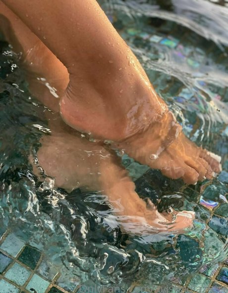 ayishadiazfeet adult star galleries