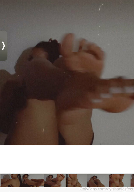 ayishadiazfeet hot star picture