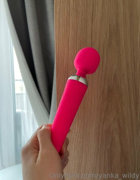 squirt teen onlyfans nude pic