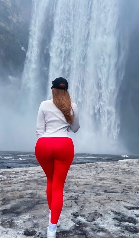 Redbaddy model sex galleries