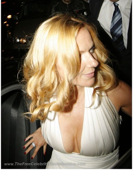 thick latina milf onlyfans beautiful galleries