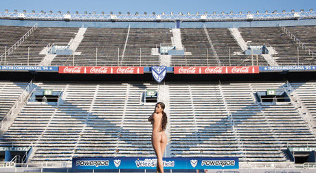 Larissa Riquelme sexy model image