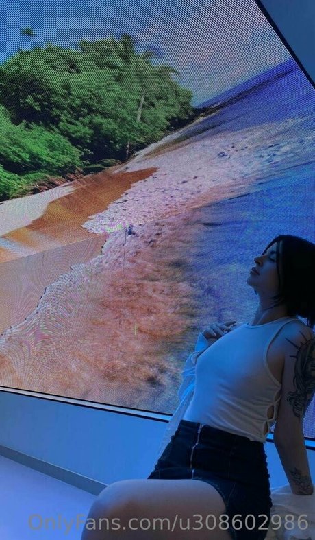 kira kirraa hot star gallery