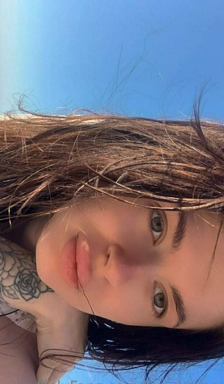 kira kirraa star photo