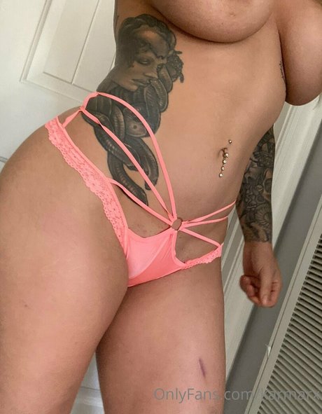 asian blonde onlyfans top img