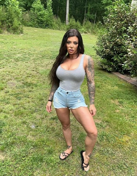 two onlyfans free porn photos