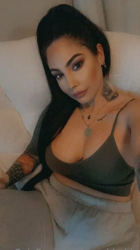 chicks with dicks onlyfans pretty archive