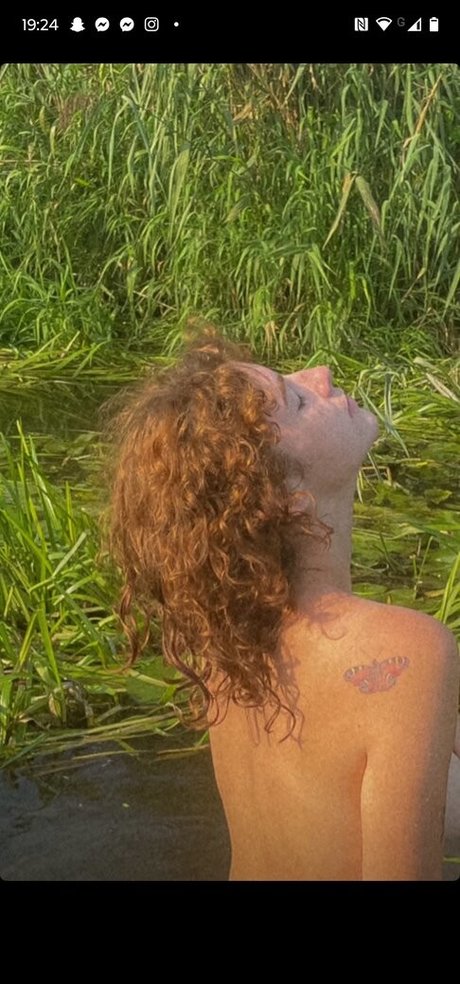 olivvia m_ hot star pic