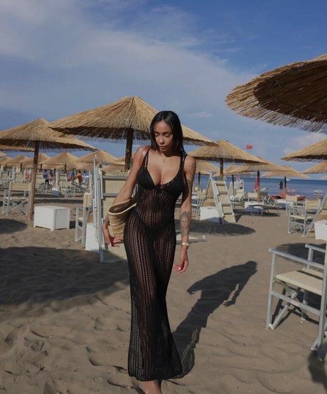 Paola Henriquez pornstar art galleries