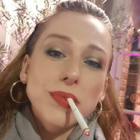 smokingmom star perfect pic