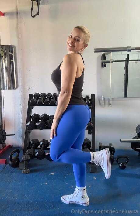 theonejuana hot actress picture