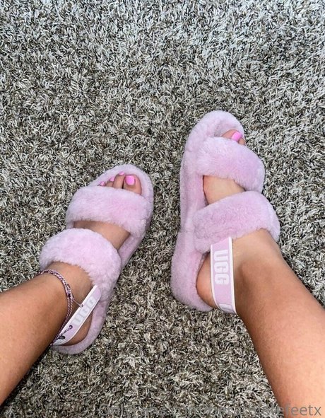 herathletefeetxo perfect model picture