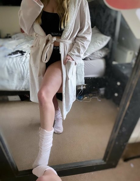 beachblondde exclusive star picture