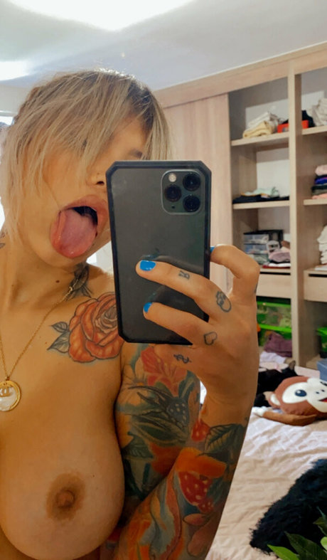 marcelaxo top star picture