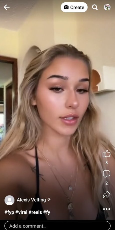 Alexis Velting hot actress img