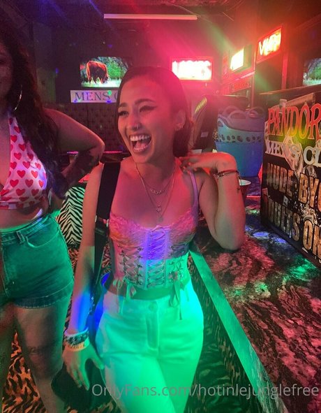 hotinlejunglefree model pornographic images