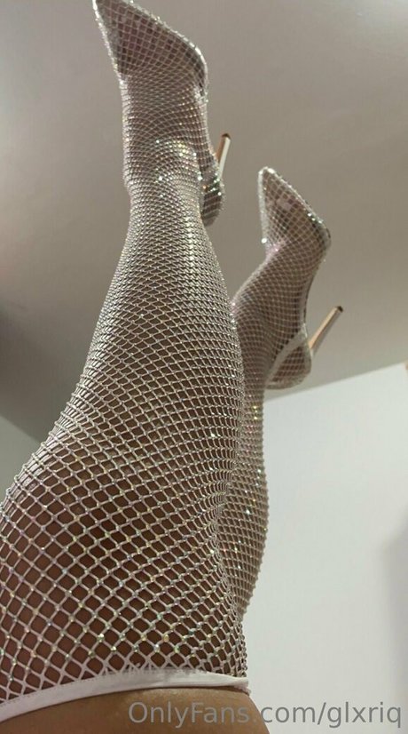 glxriq pornstar exclusive archive