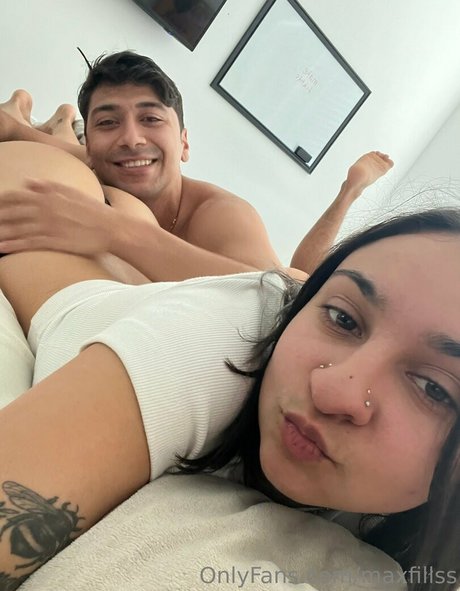 maxfillss nudes model picture