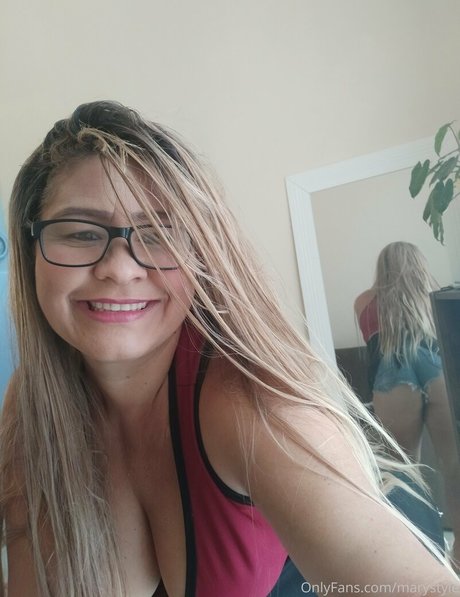 marystyle star exclusive photos