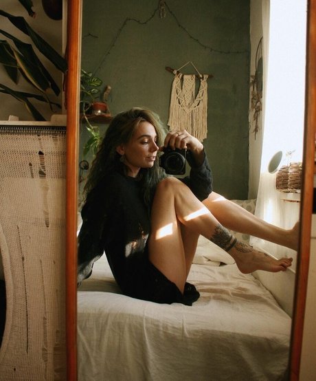 Irina Adelina erotic model images