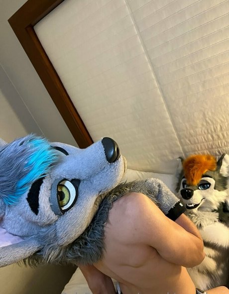 naughty wolves nude pornstar pictures