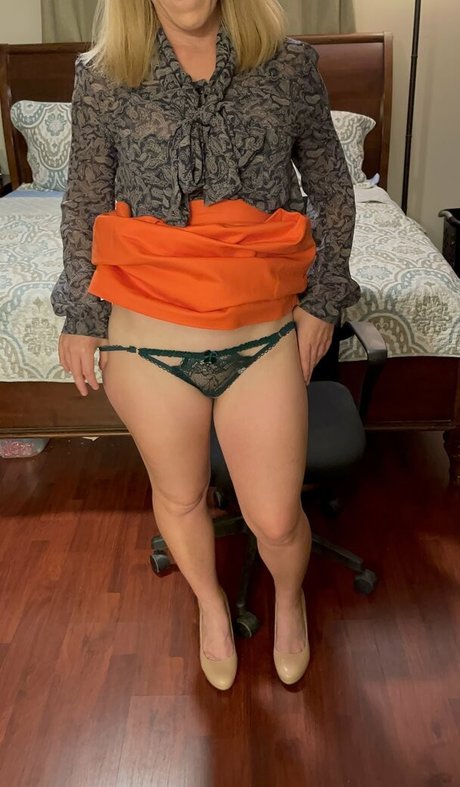 haute for teacher sex star photos