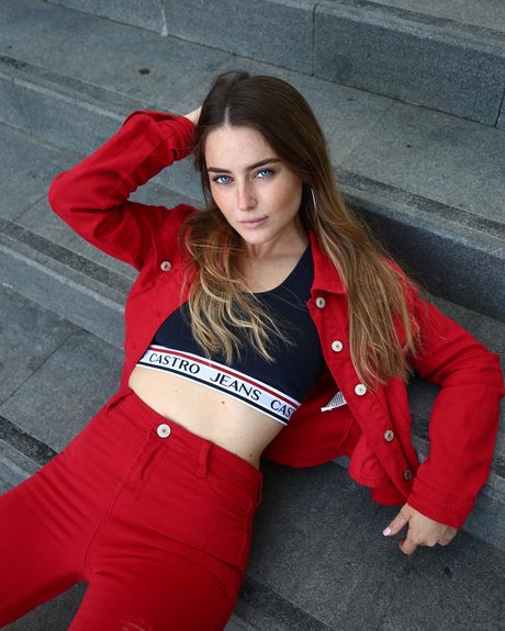 Effy Palarya model beautiful galleries