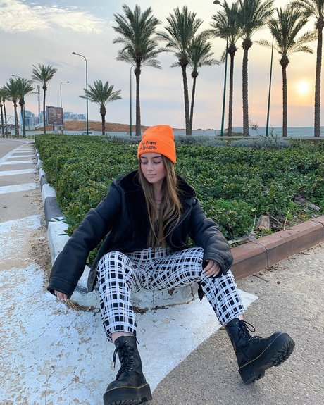 Effy Palarya pornstar top images