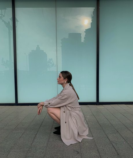 Effy Palarya high quality actress photos