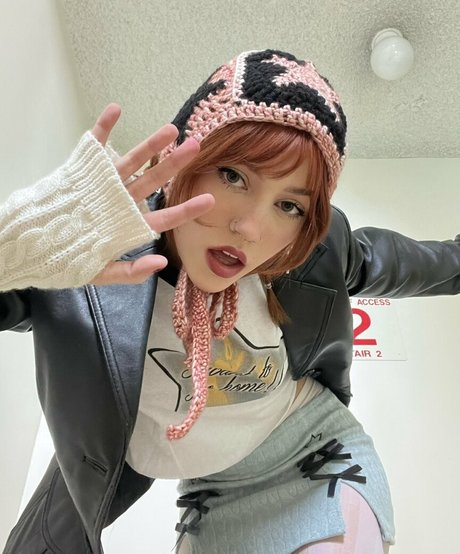 Kailee Morgue model nude gallery