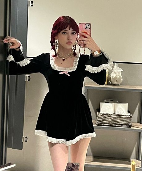 Kailee Morgue top star pics