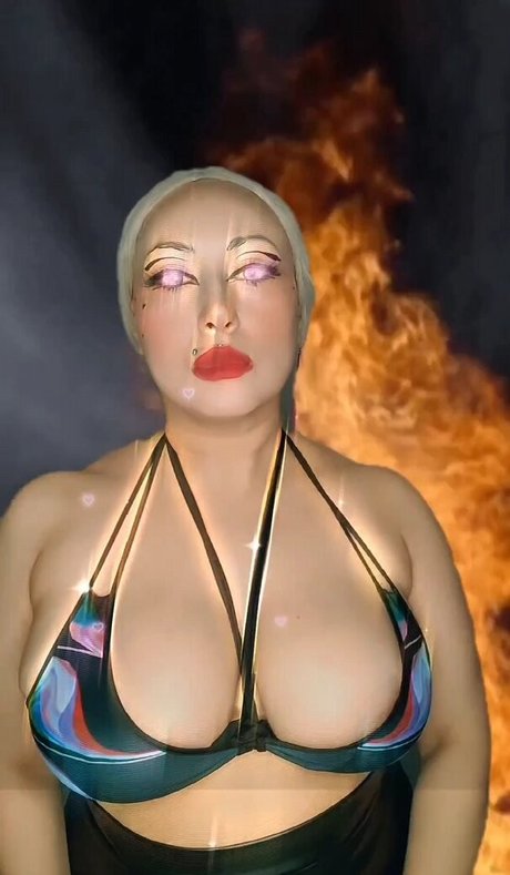 TechNoirCandy top actress pics