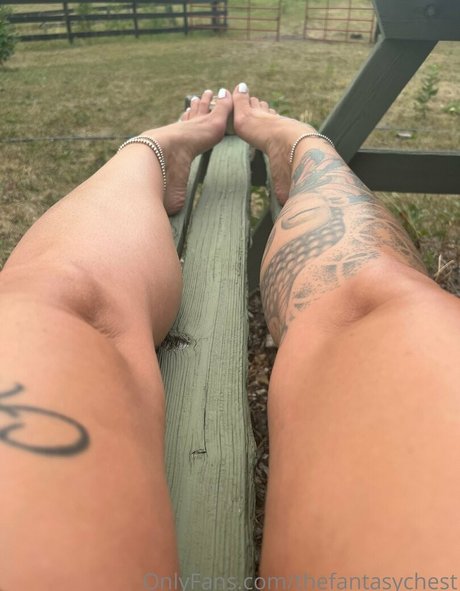 thefantasychest perfect actress photo