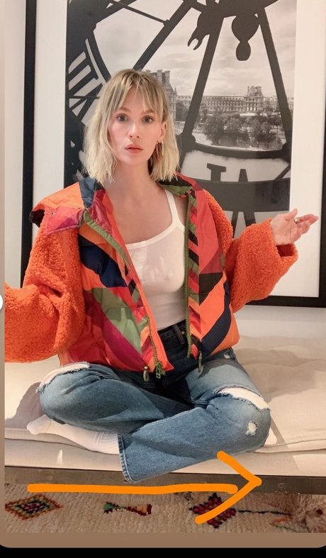 January Jones pornstar beautiful pics