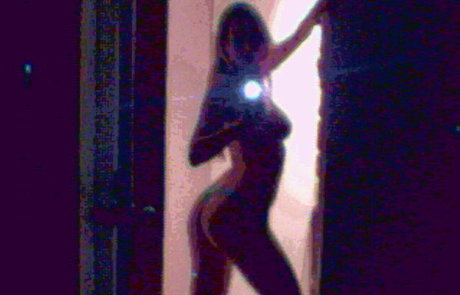 Leelee Sobieski erotic model images