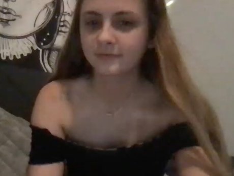 ashleytayxo star hot photos