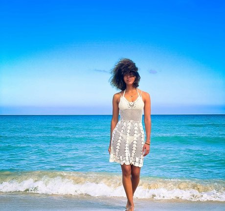 Yilian Canizares model exclusive galleries