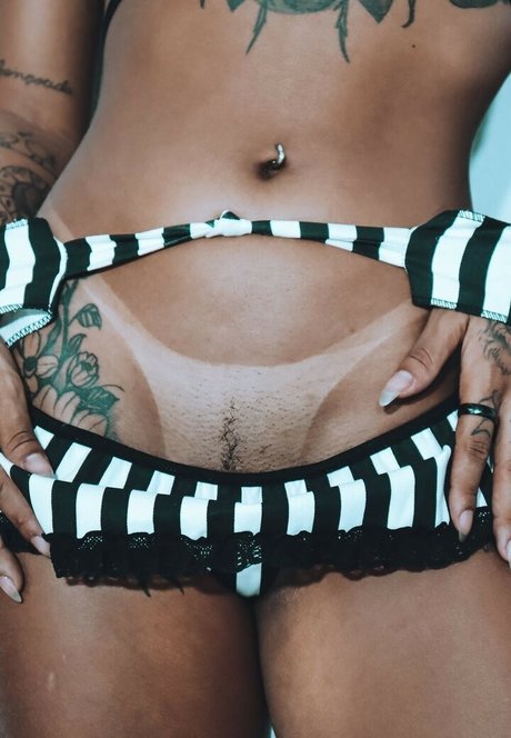 opaicriis star beautiful picture