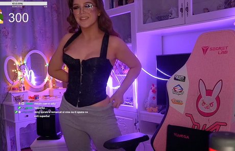 Amyclaire97 nudes pornstar picture