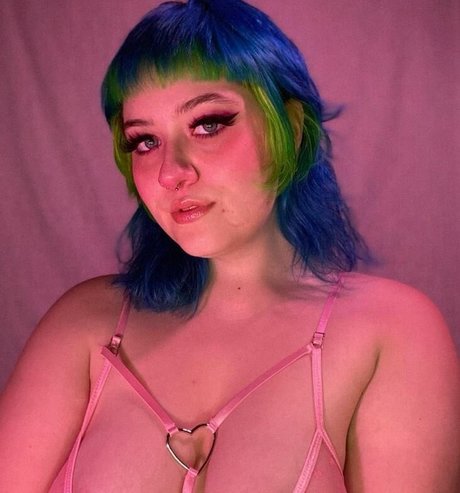 sleepyrila top model photos